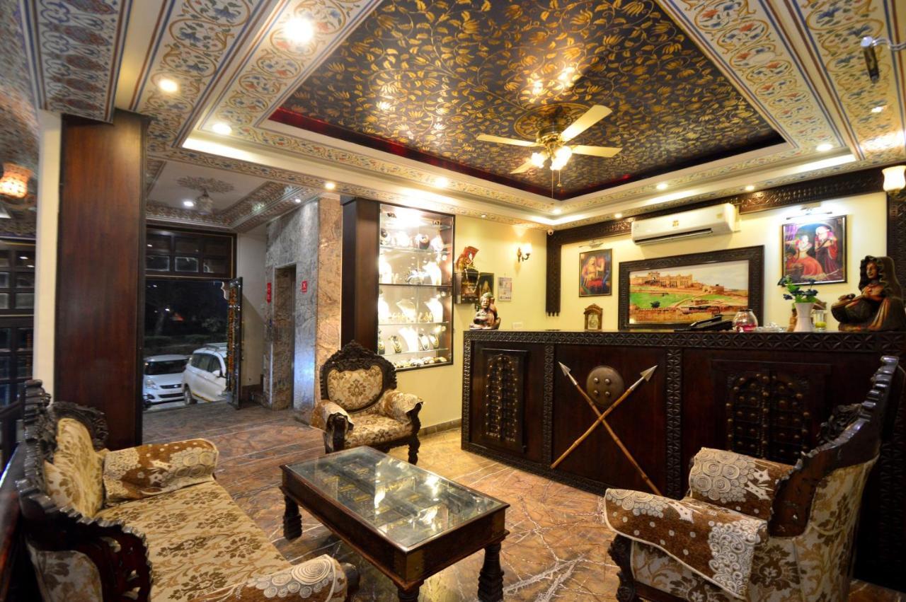 Hotel Surya Garh ジャイプール エクステリア 写真