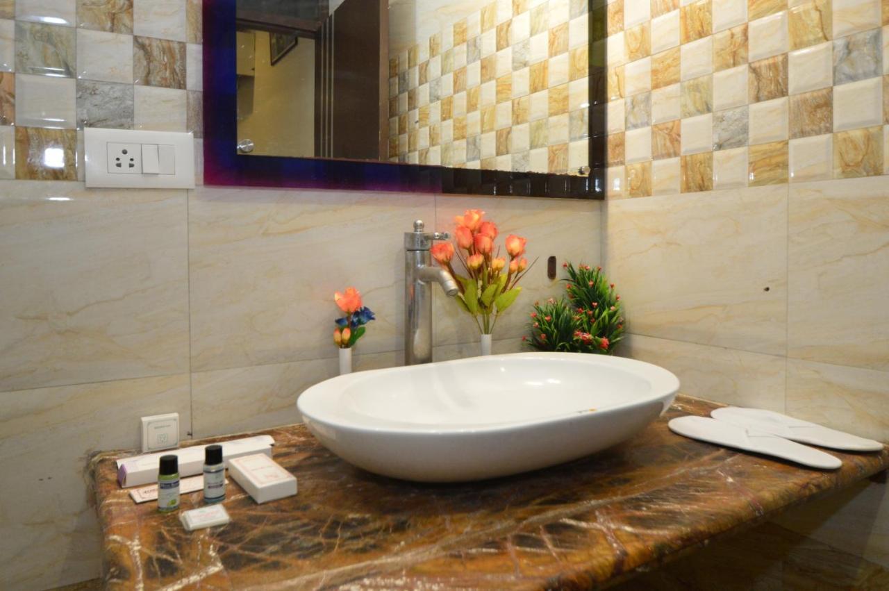 Hotel Surya Garh ジャイプール エクステリア 写真
